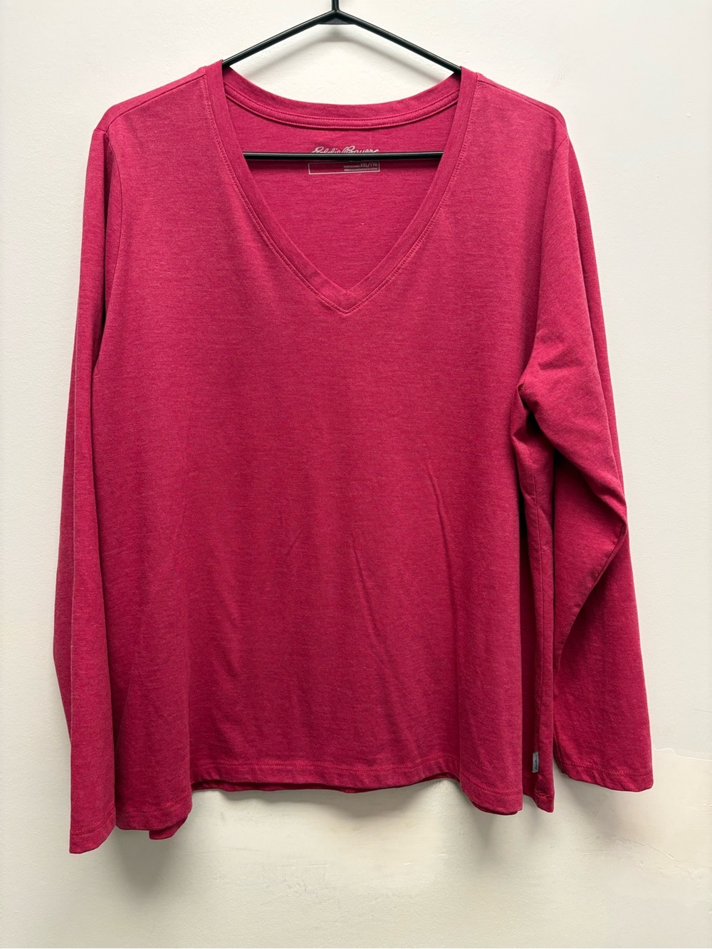 4 for $25 💗 Eddie Bauer Pink V-Neck Long Sleeve Top – Size XXL